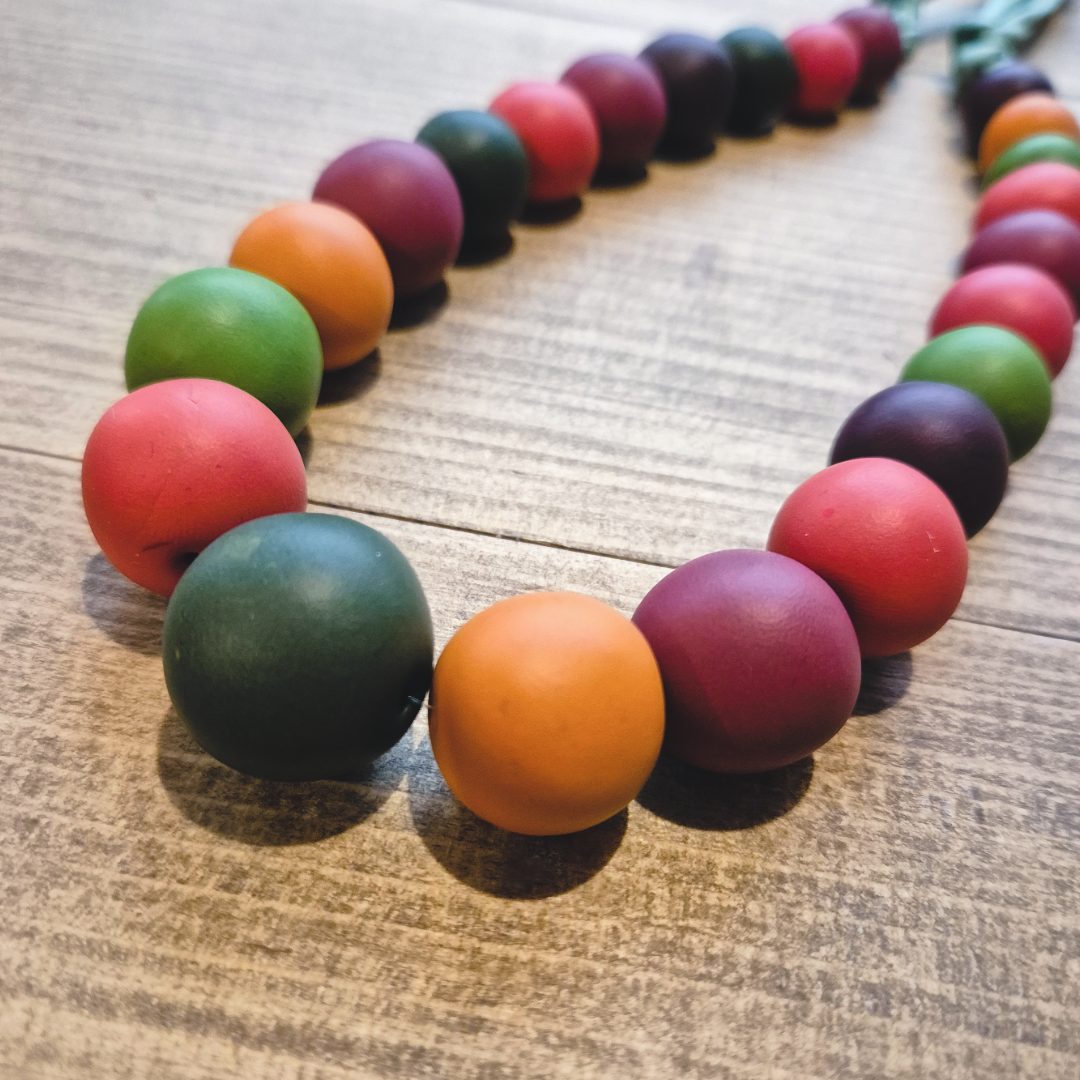 Autumn: Handmade Necklace 3/3