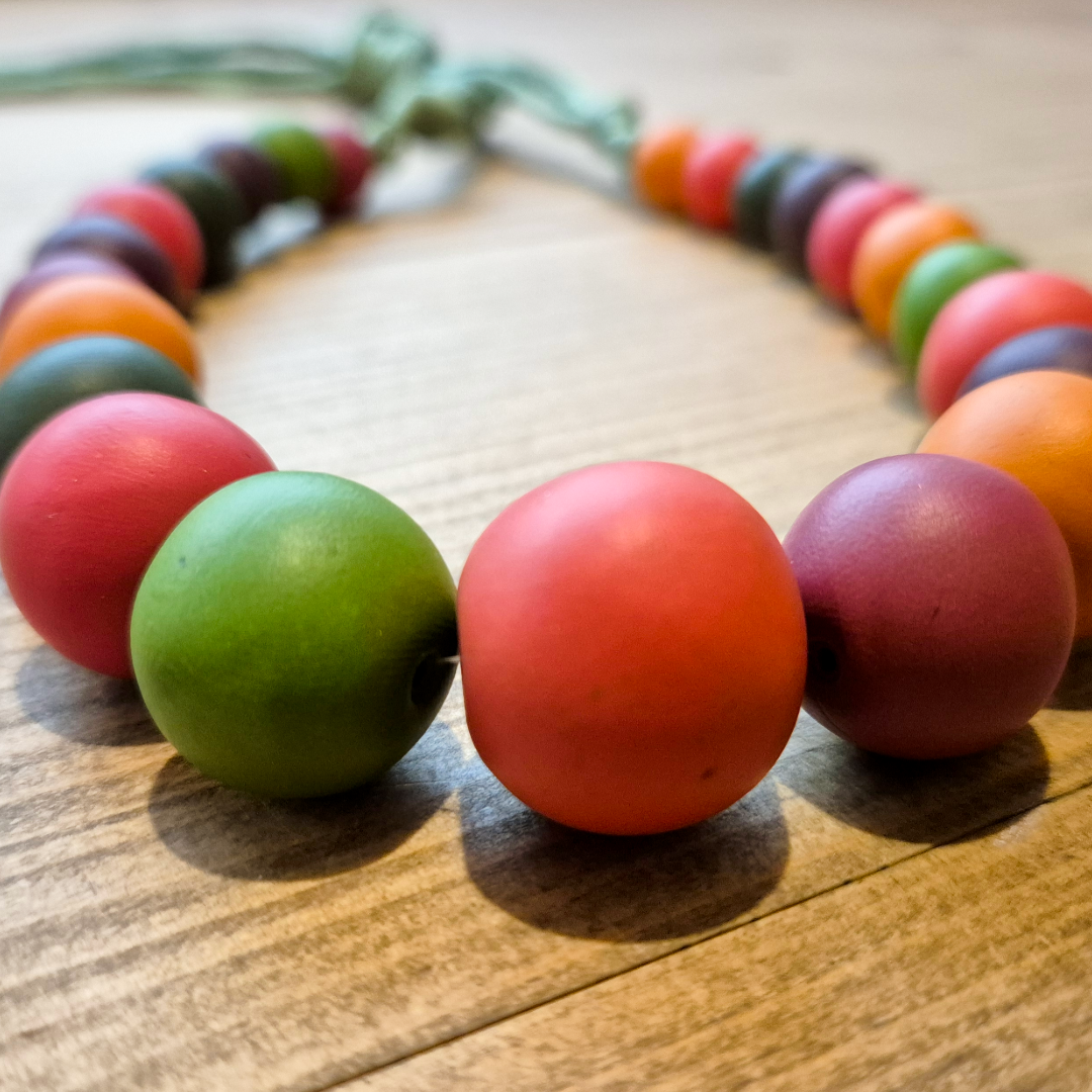 Autumn: Handmade Necklace 2/3