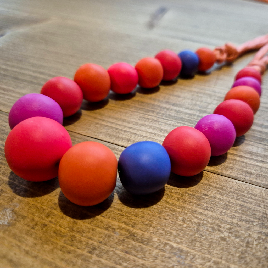 Summer Vibe: Handmade Necklace 2/2
