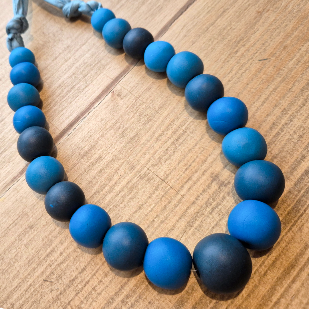 Moody Blue: Handmade Necklace 1/1