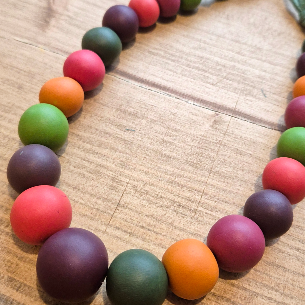 Autumn: Handmade Necklace 1/3